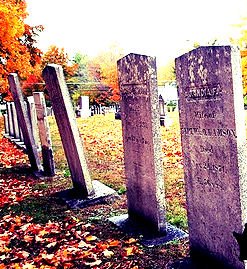autumn_gravestones